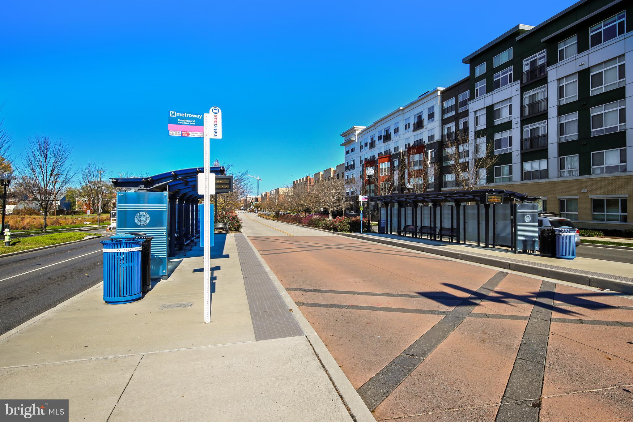 2307 RICHMOND HIGHWAY 102