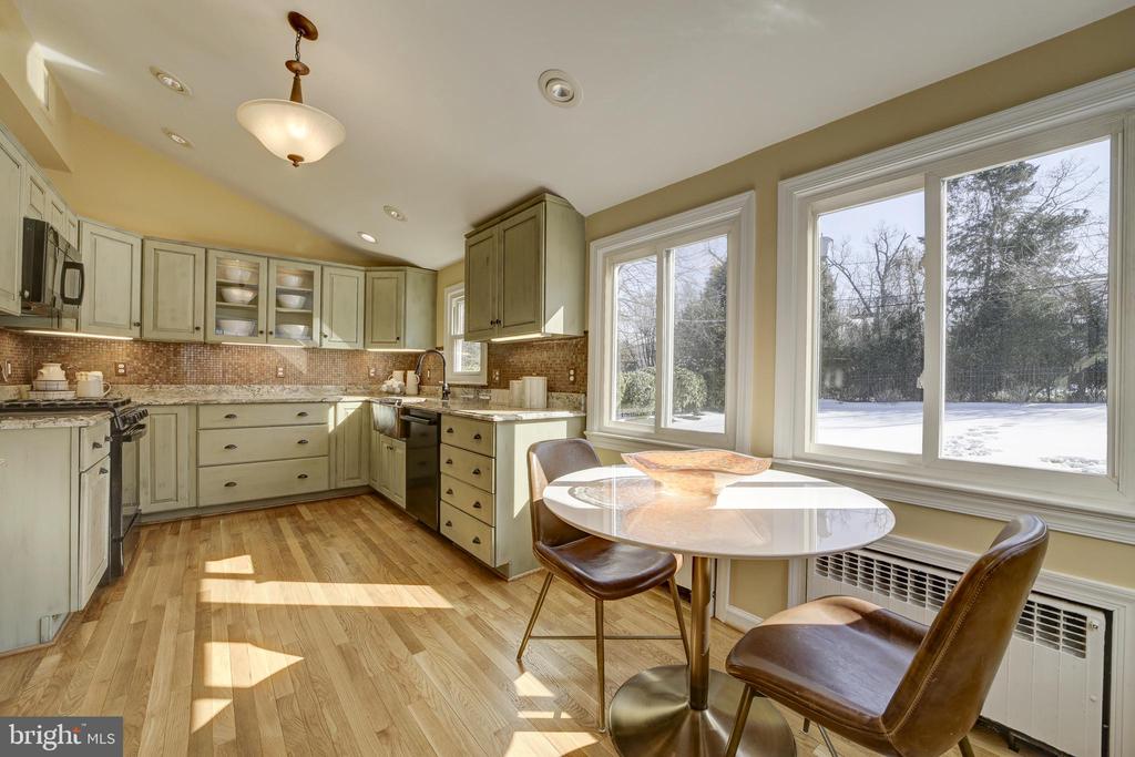 808 ENDERBY DRIVE