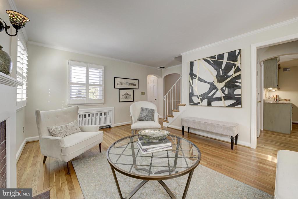 808 ENDERBY DRIVE