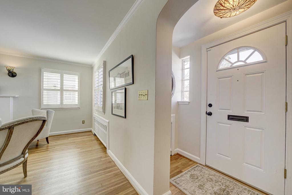 808 ENDERBY DRIVE