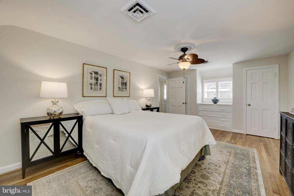 808 ENDERBY DRIVE