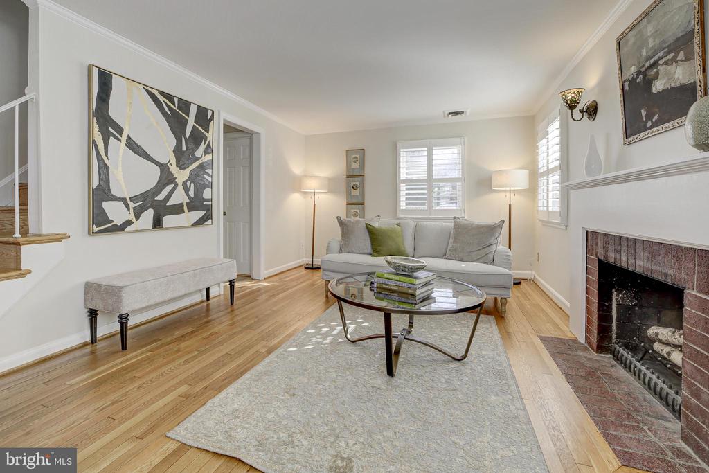 808 ENDERBY DRIVE