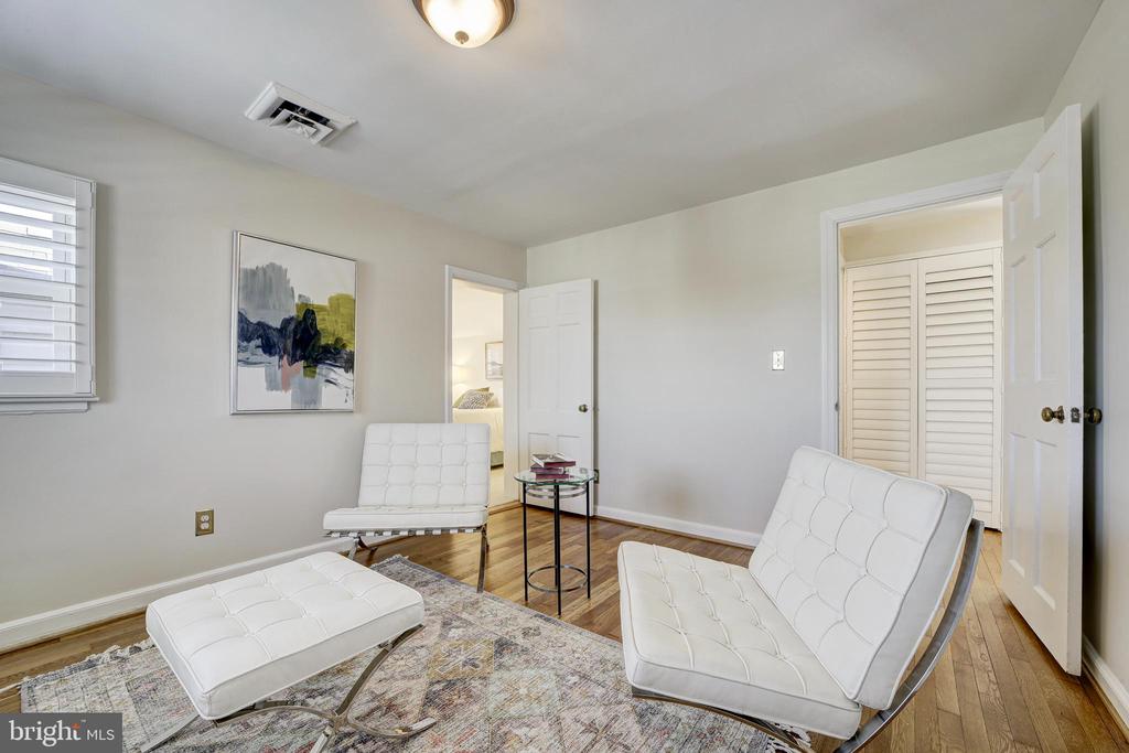 808 ENDERBY DRIVE