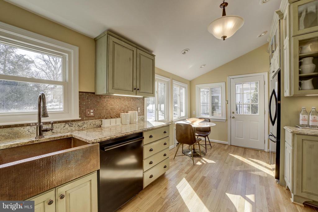 808 ENDERBY DRIVE