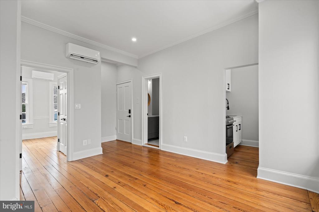 524 QUEEN STREET