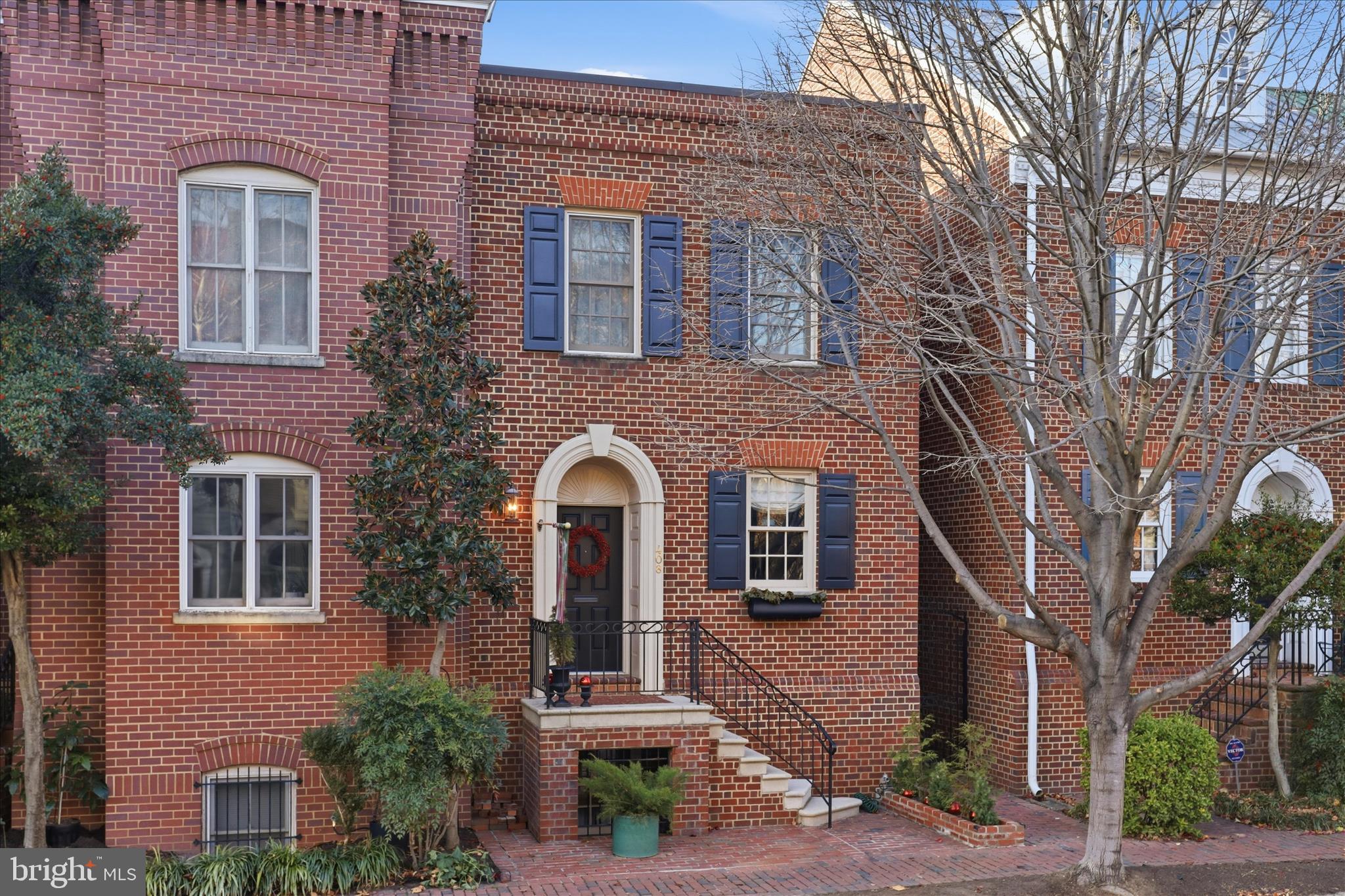 408 N PITT STREET