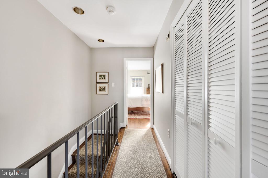 403 N FAIRFAX STREET
