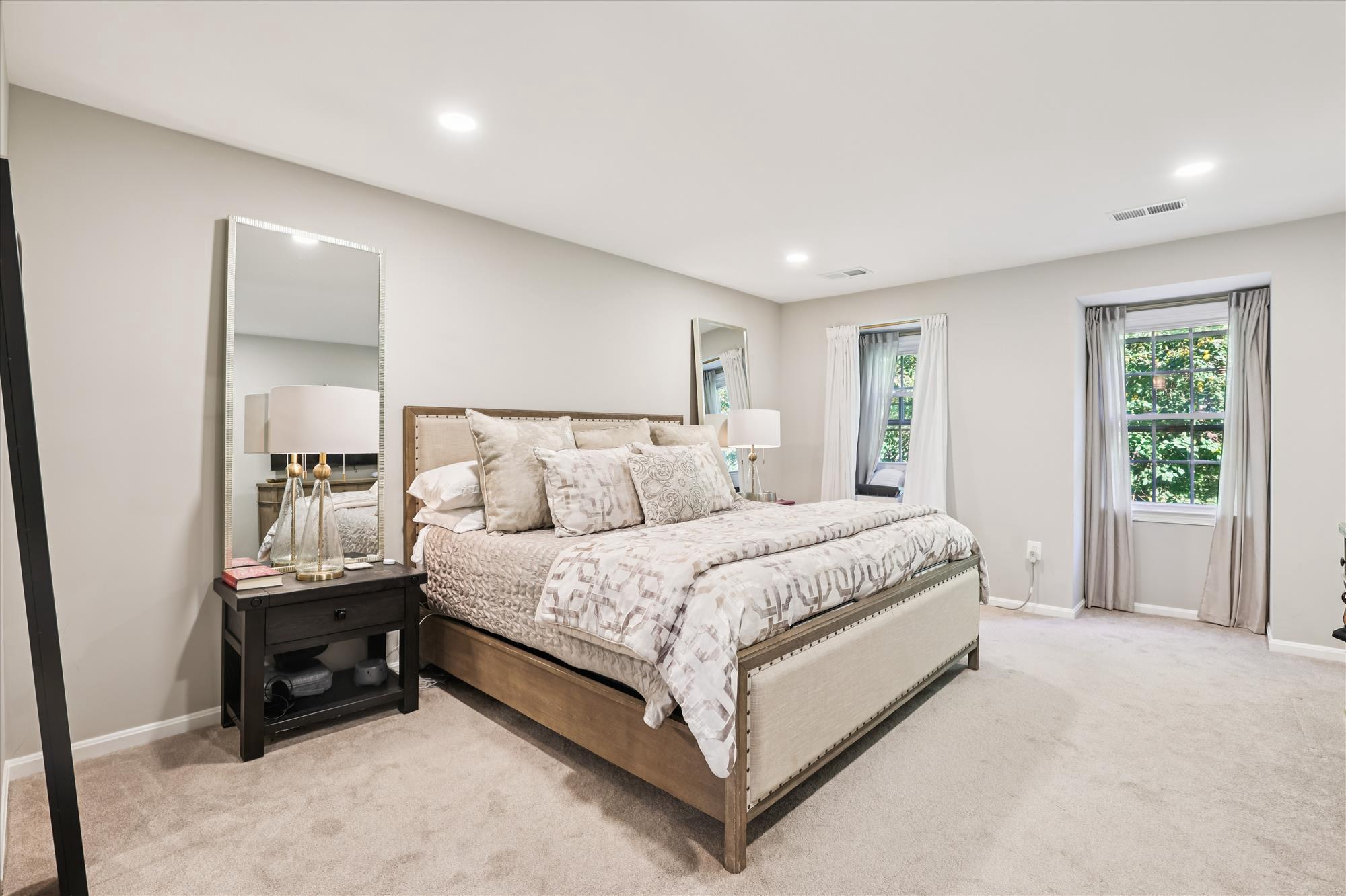 2107 MARLBORO DRIVE