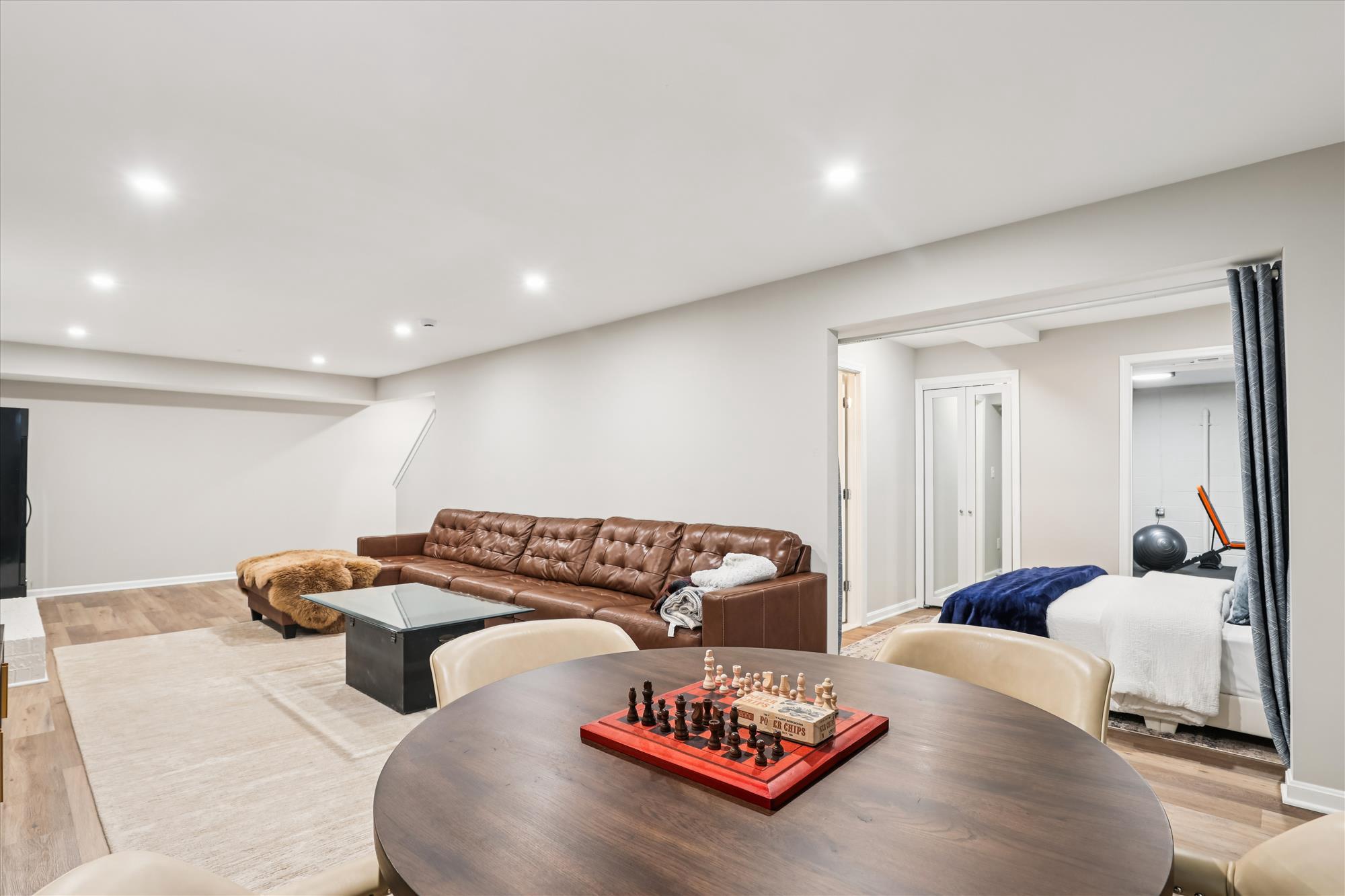 2107 MARLBORO DRIVE