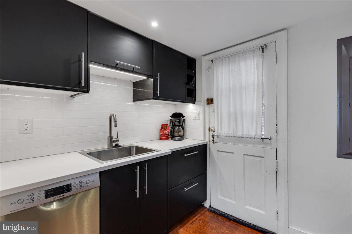 113 N FAIRFAX STREET