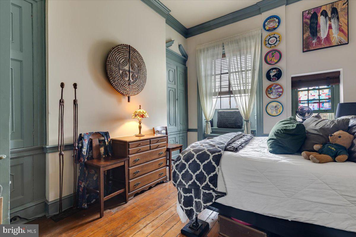 113 N FAIRFAX STREET