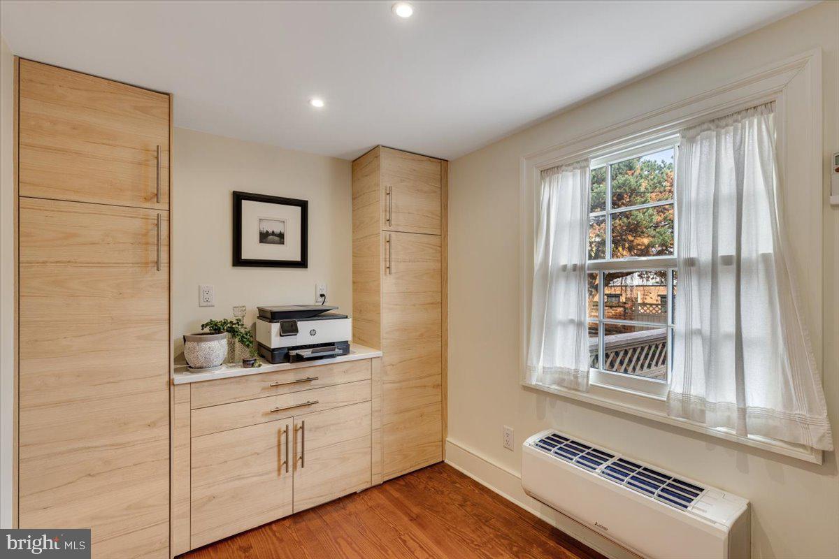 113 N FAIRFAX STREET