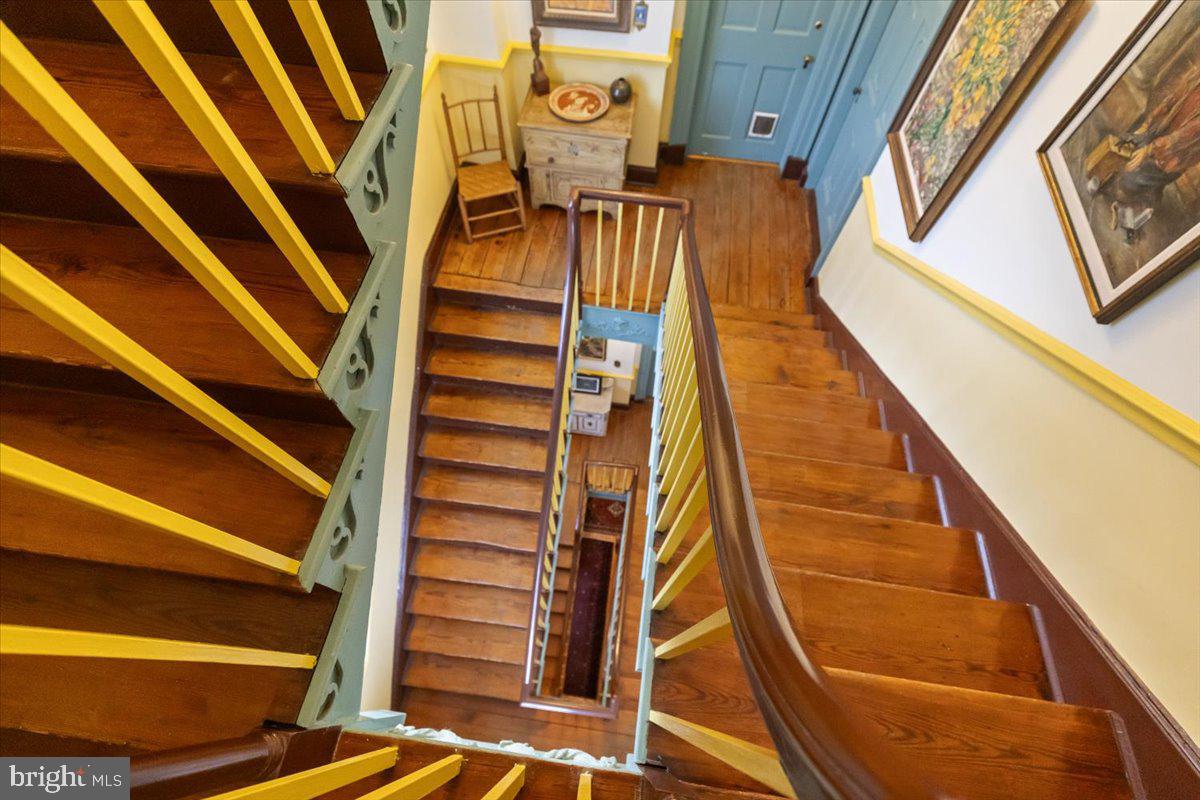 113 N FAIRFAX STREET