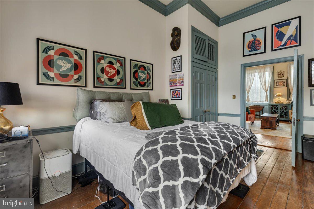 113 N FAIRFAX STREET