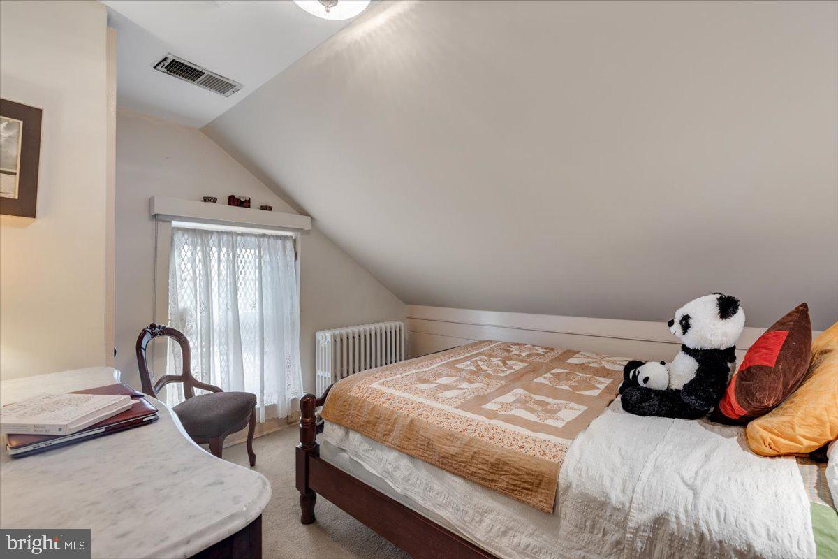 113 N FAIRFAX STREET