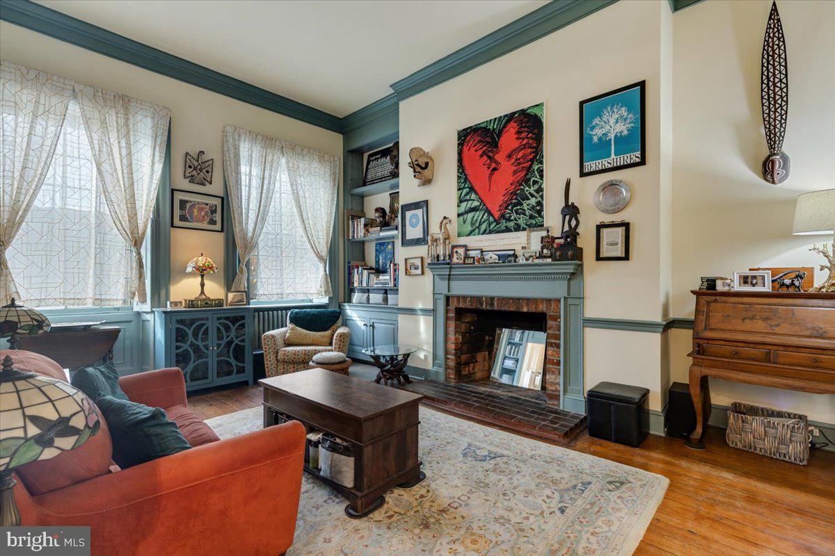 113 N FAIRFAX STREET