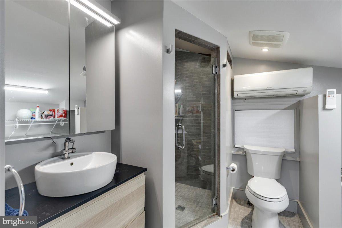 113 N FAIRFAX STREET