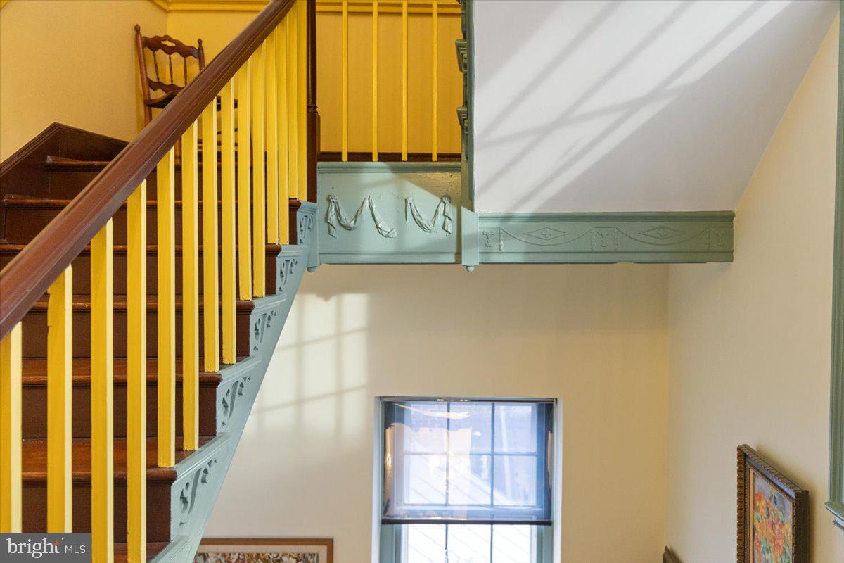 113 N FAIRFAX STREET