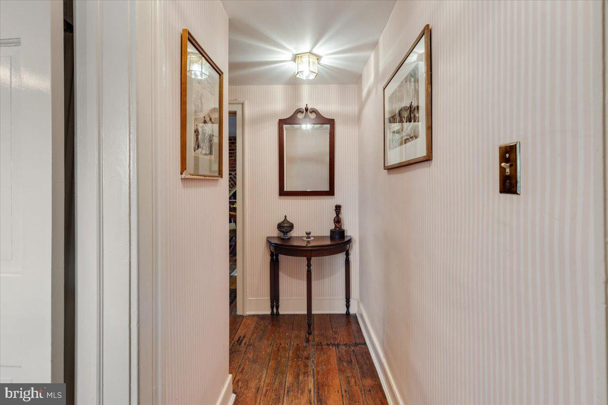 113 N FAIRFAX STREET