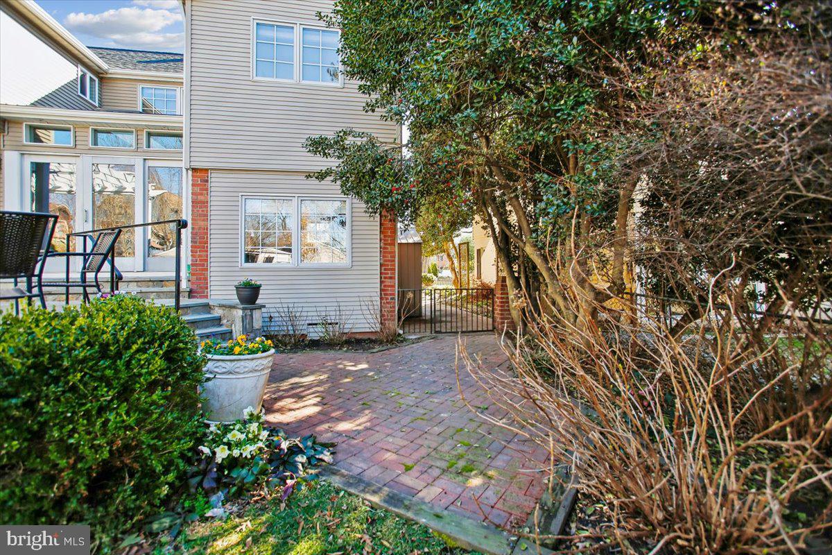 2406 CAMERON MILLS ROAD