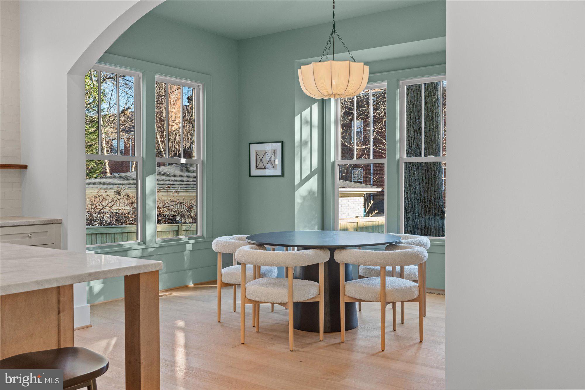 14 W BELLEFONTE AVENUE