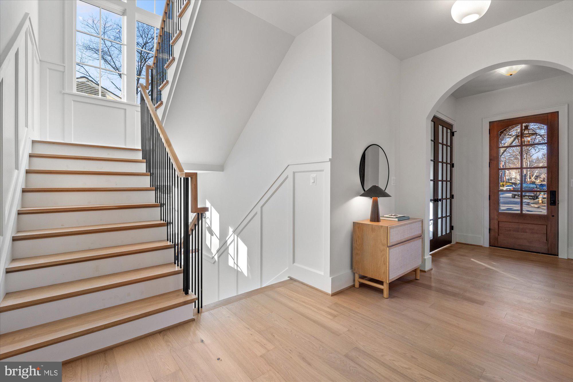 14 W BELLEFONTE AVENUE