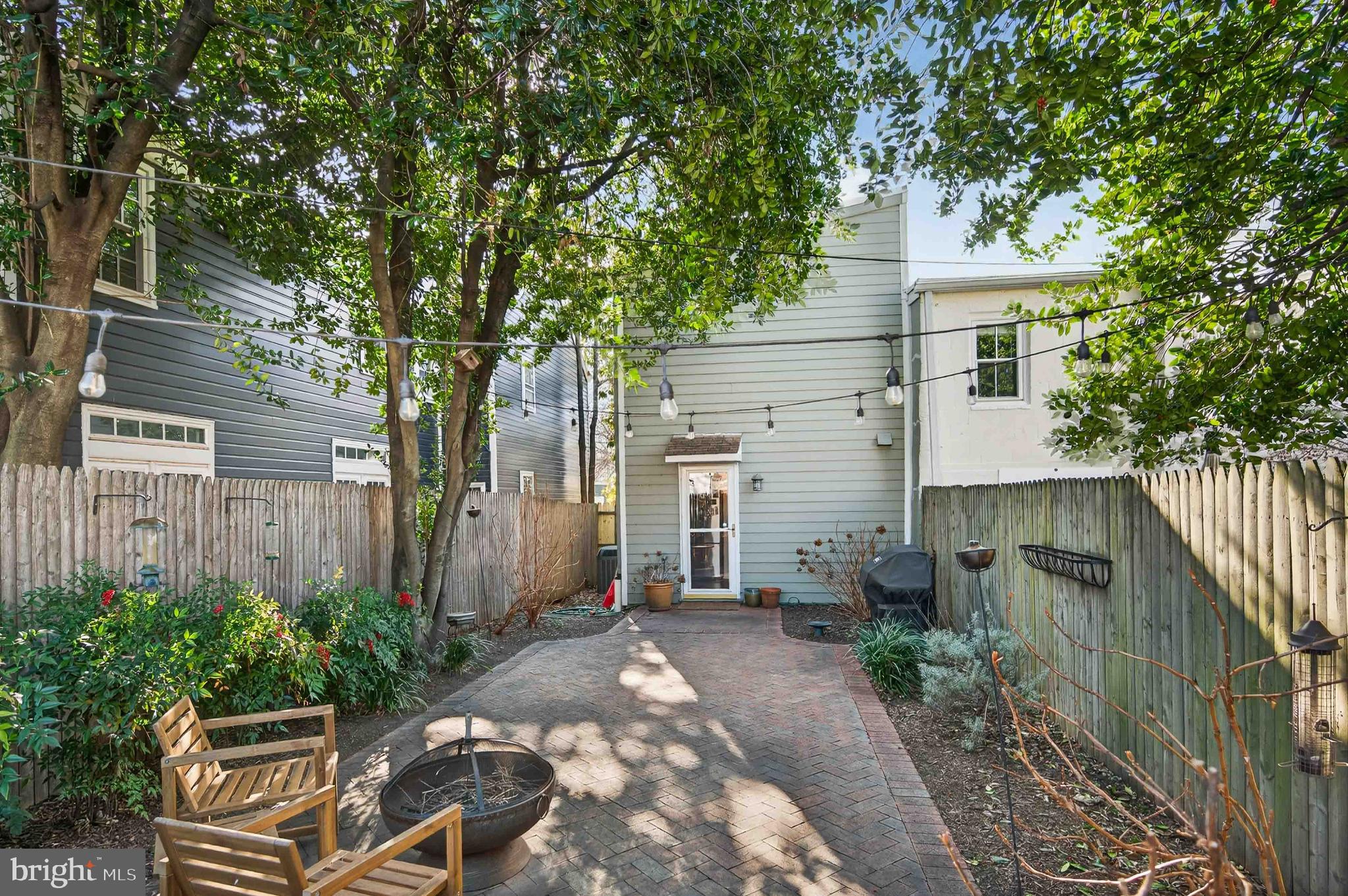 921 ORONOCO STREET