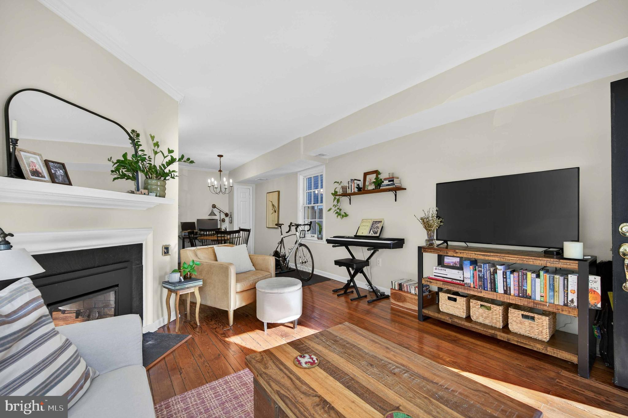 921 ORONOCO STREET