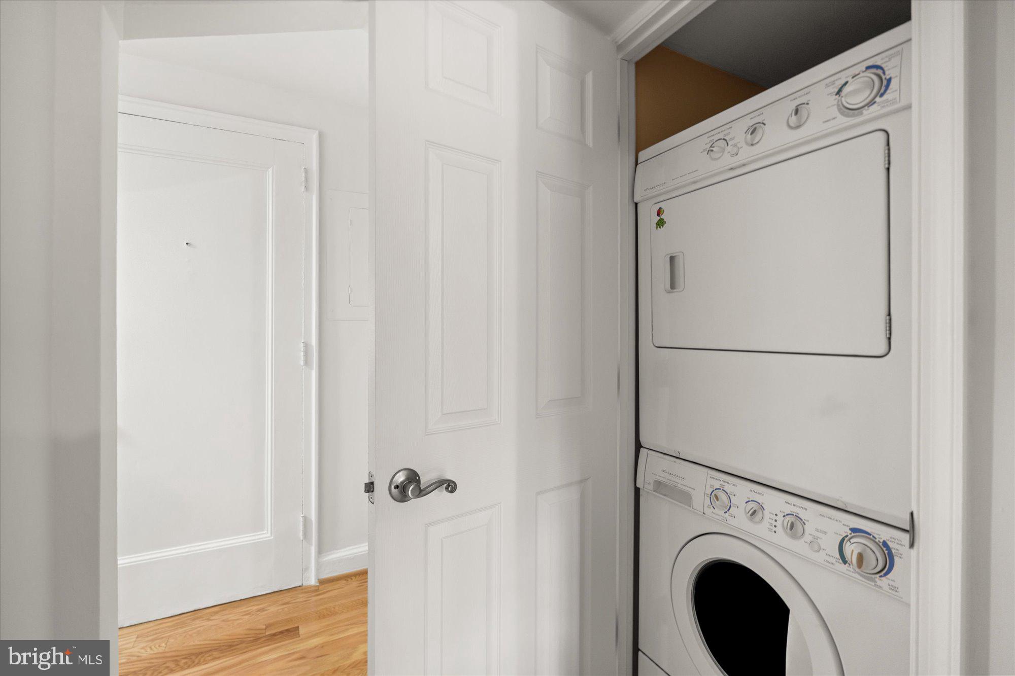 402 COMMONWEALTH AVENUE 106