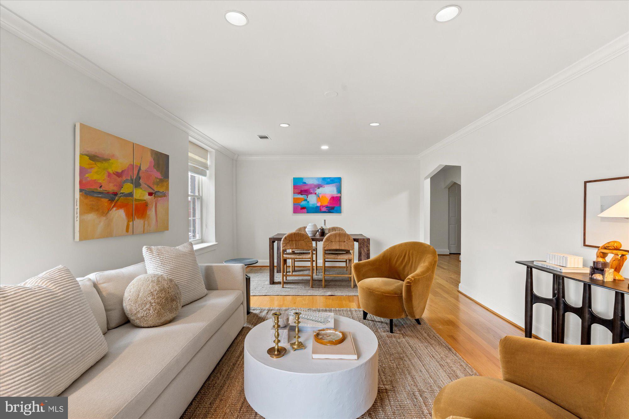 402 COMMONWEALTH AVENUE 106