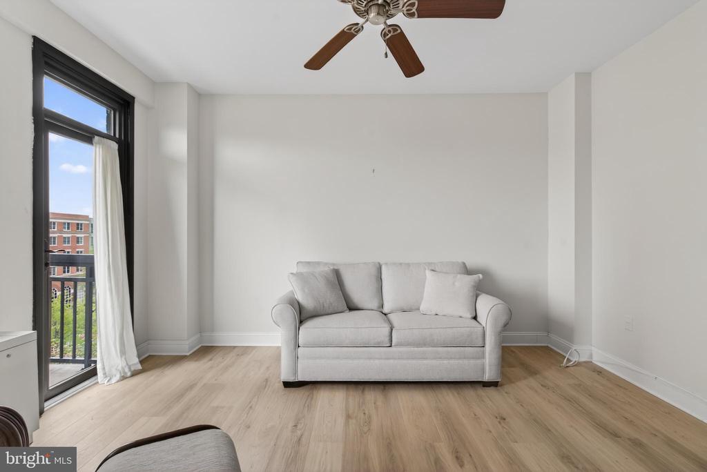 801 N PITT STREET N 618
