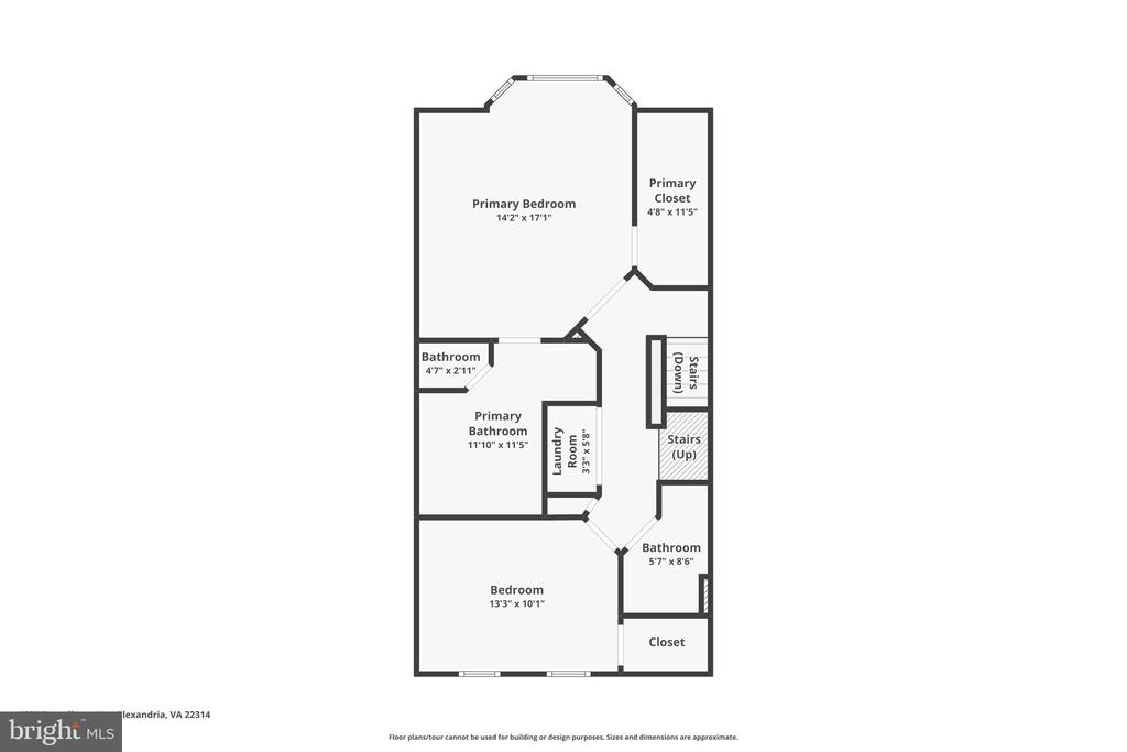 1220 ROUNDHOUSE LANE