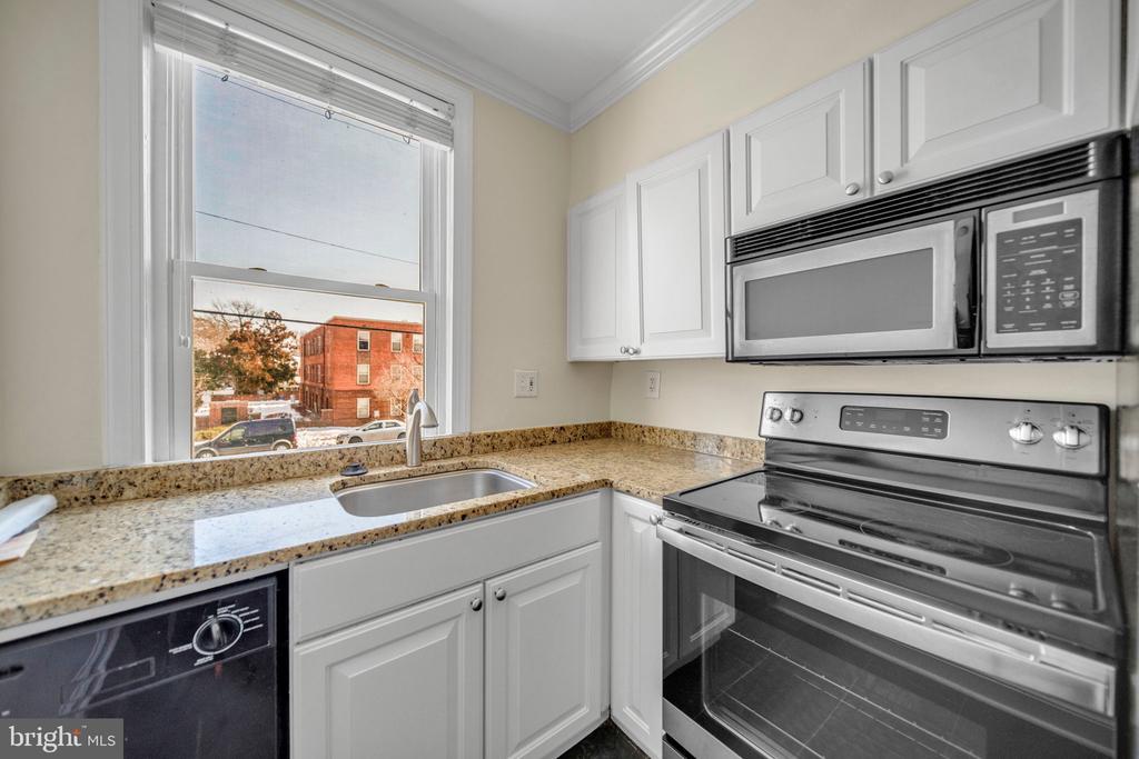 719 S ST ASAPH STREET 203