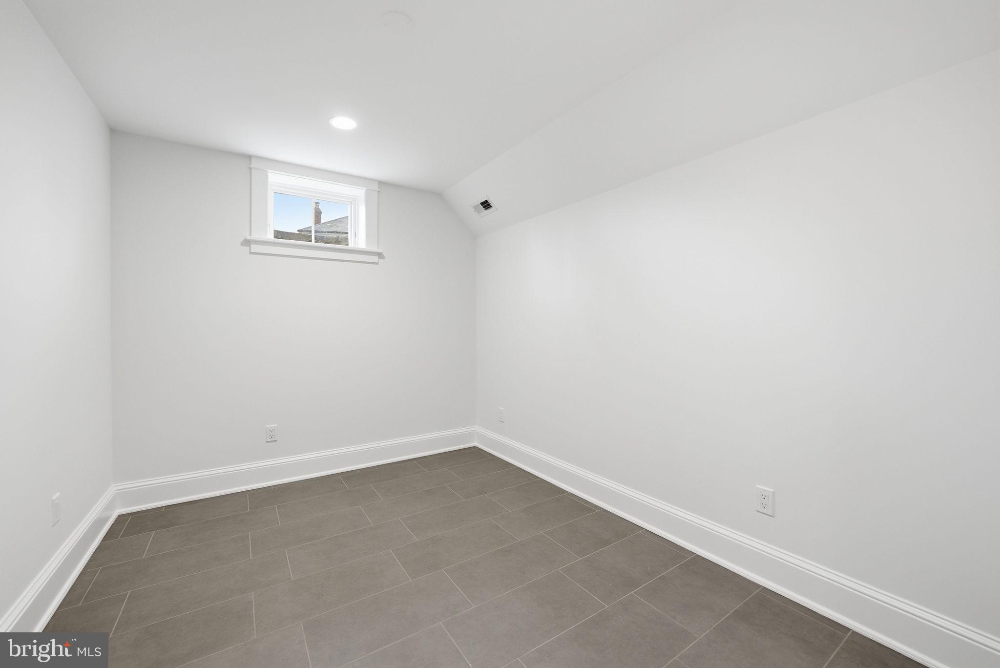 605 HILLTOP TERRACE