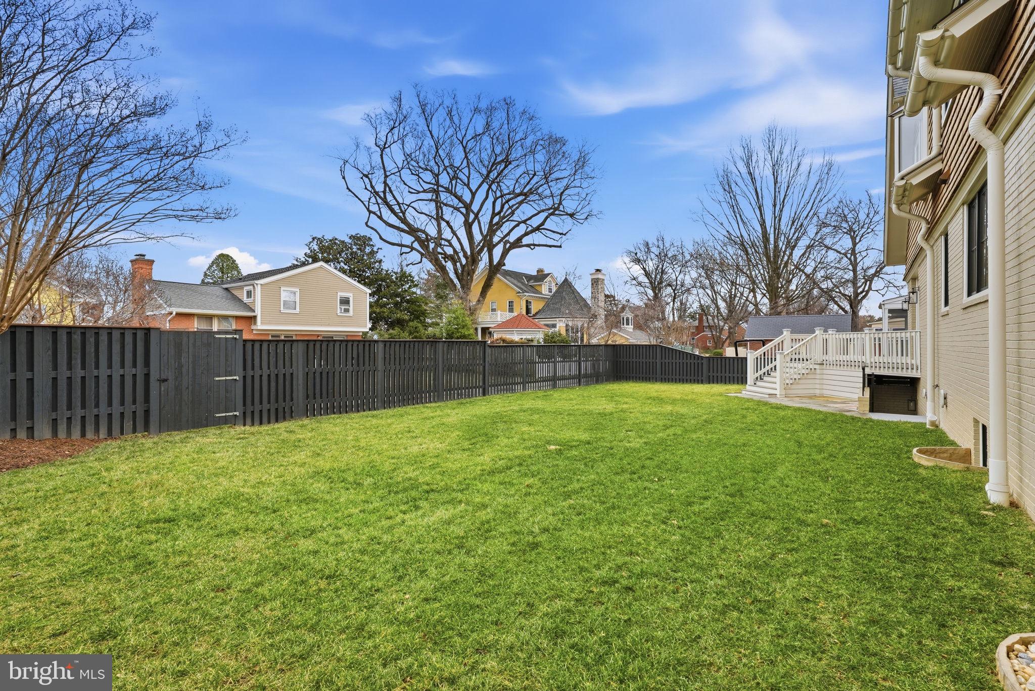 605 HILLTOP TERRACE
