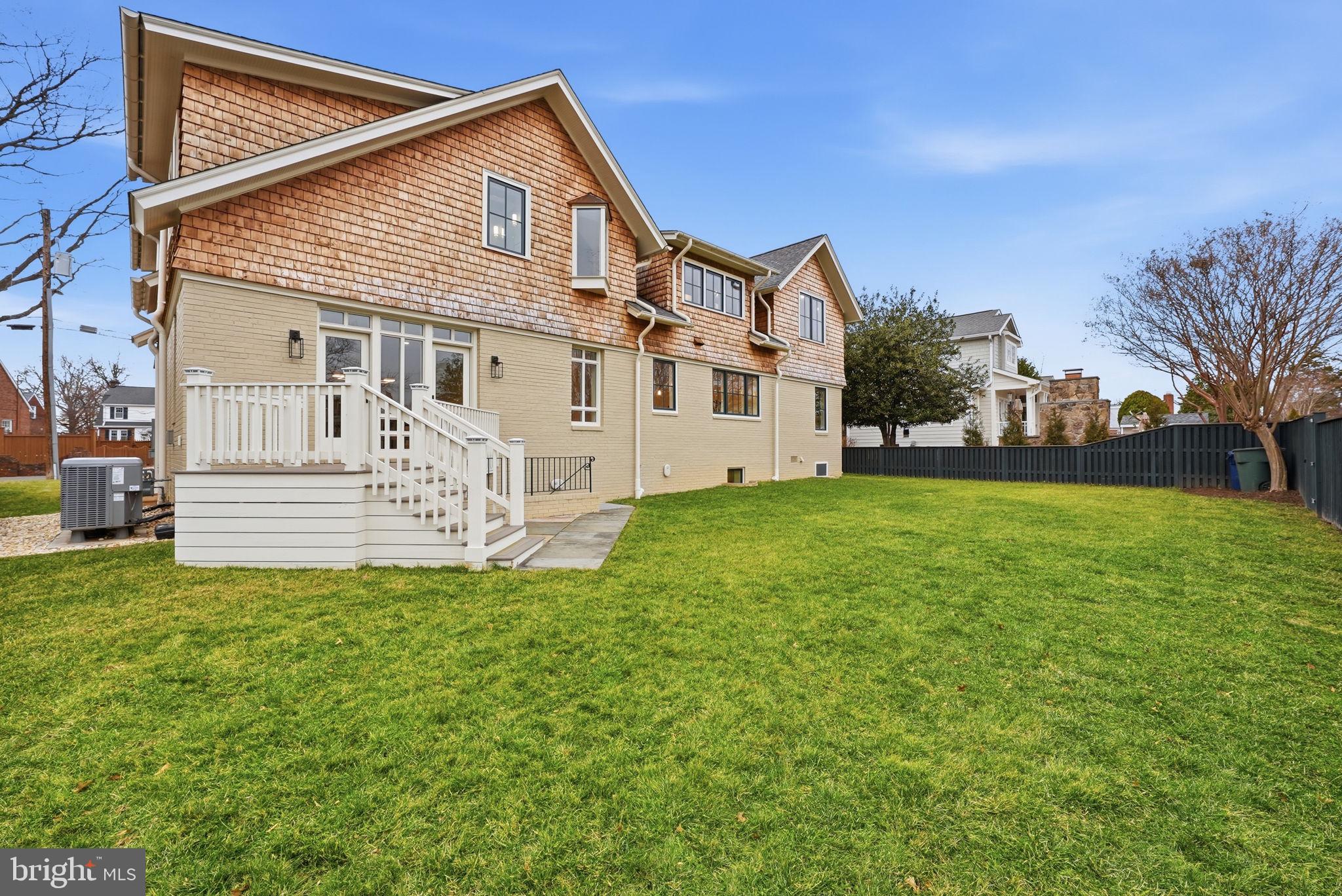 605 HILLTOP TERRACE