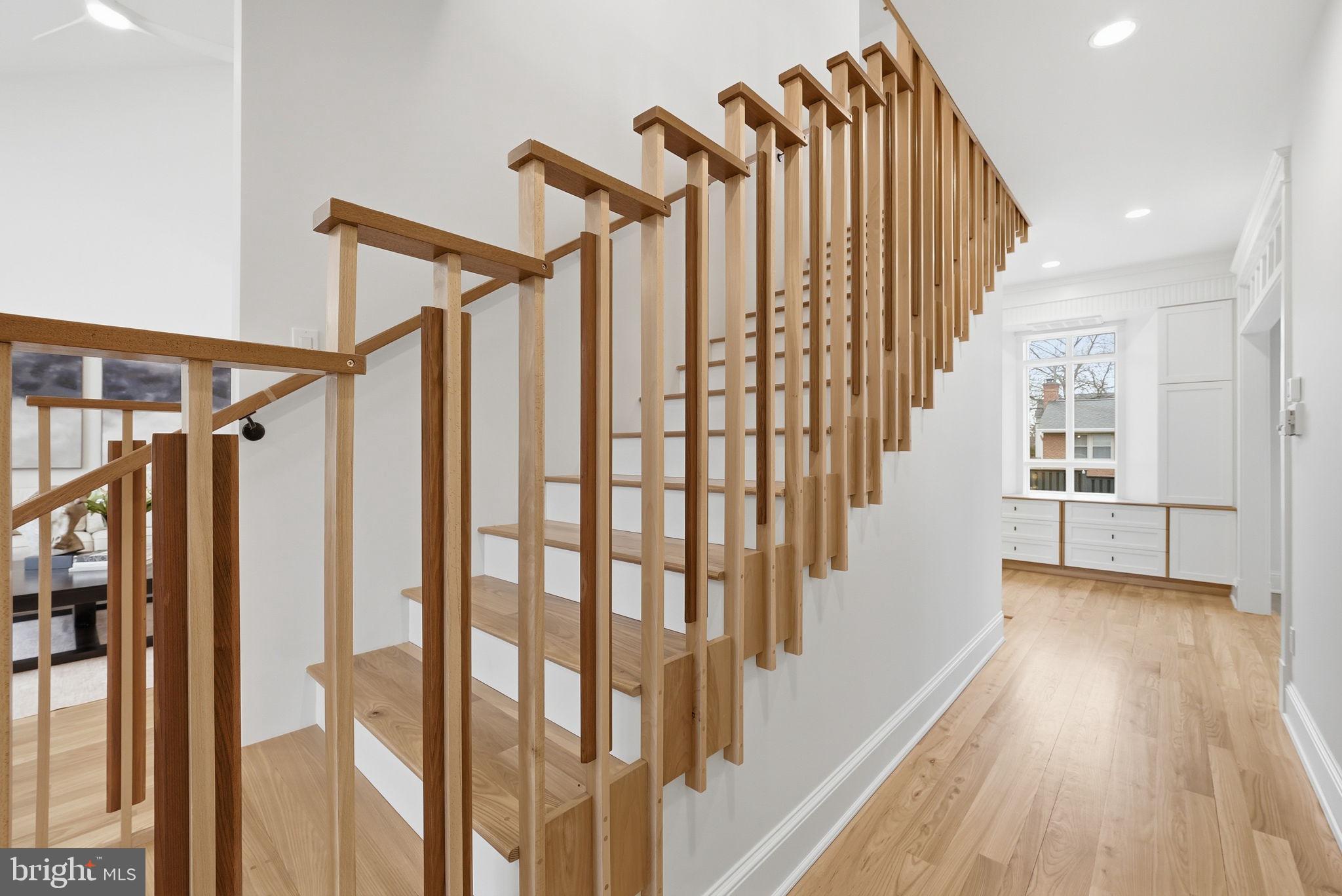 605 HILLTOP TERRACE