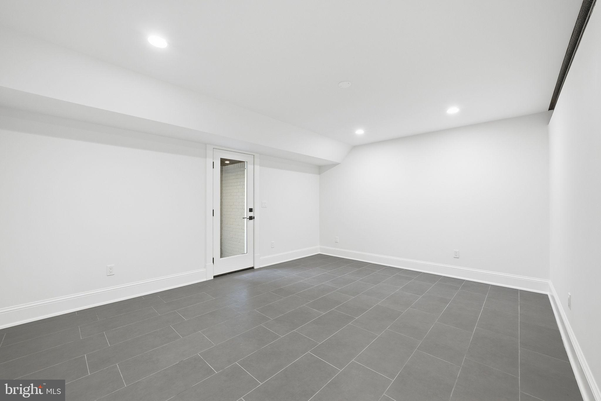 605 HILLTOP TERRACE