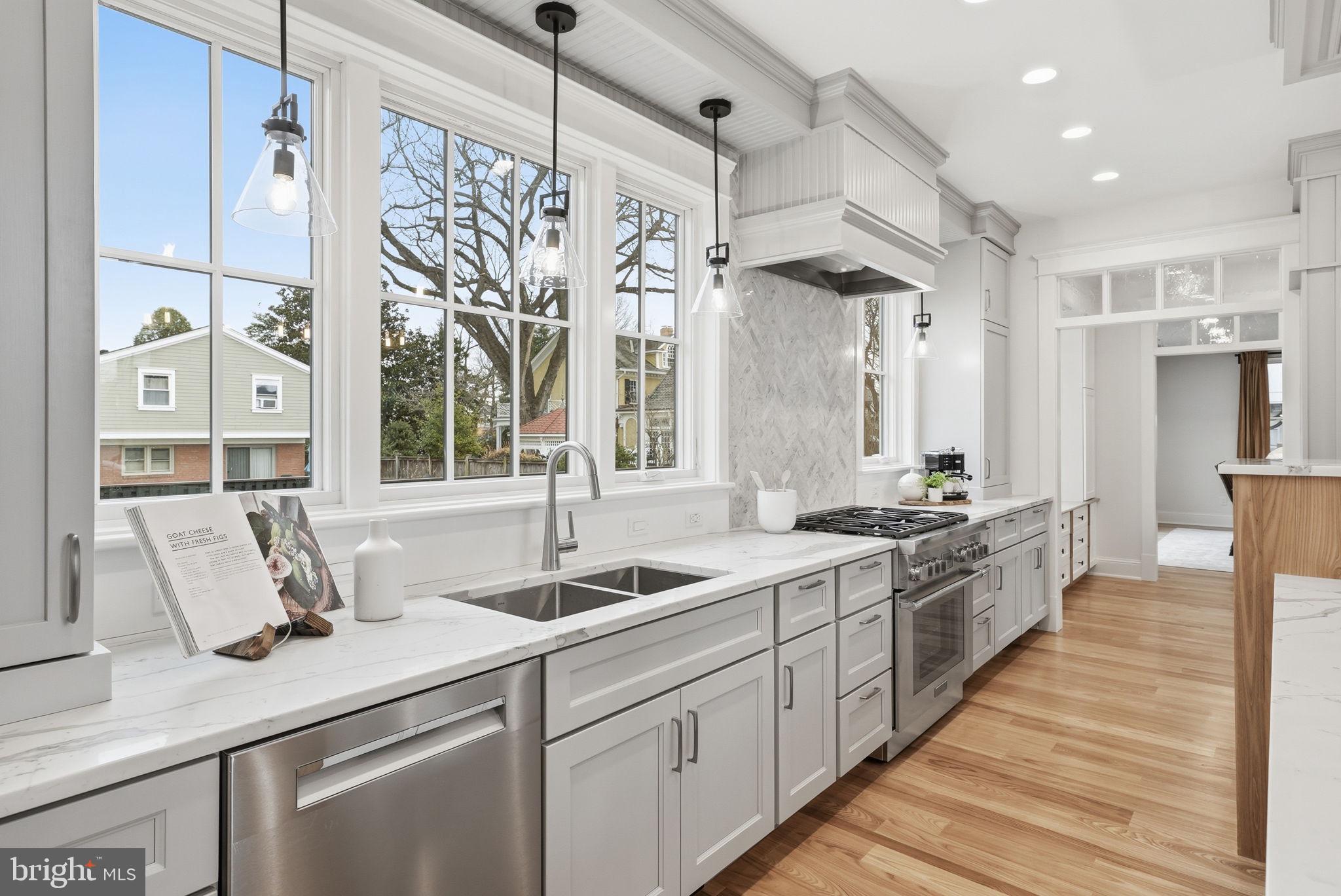 605 HILLTOP TERRACE