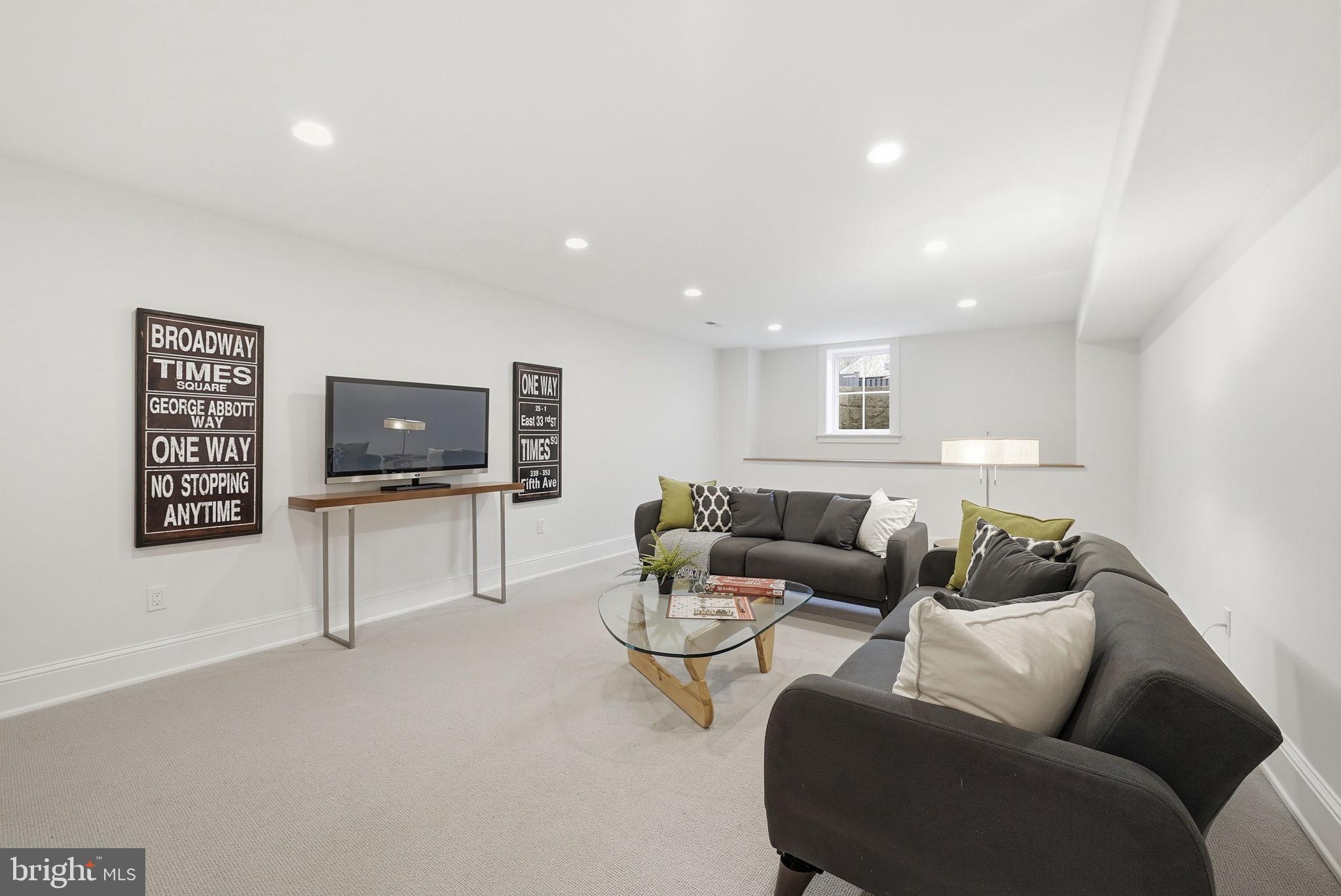605 HILLTOP TERRACE