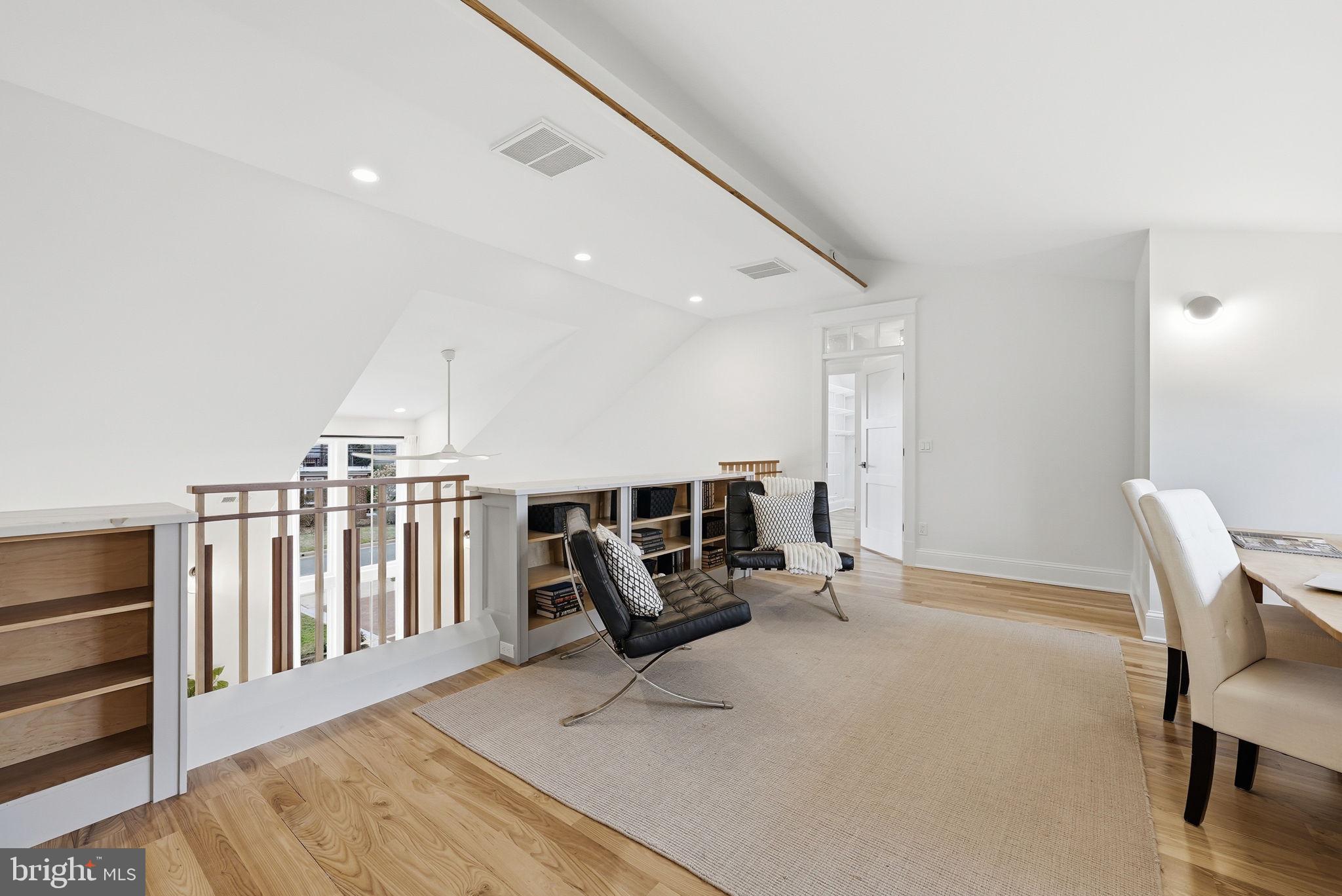 605 HILLTOP TERRACE