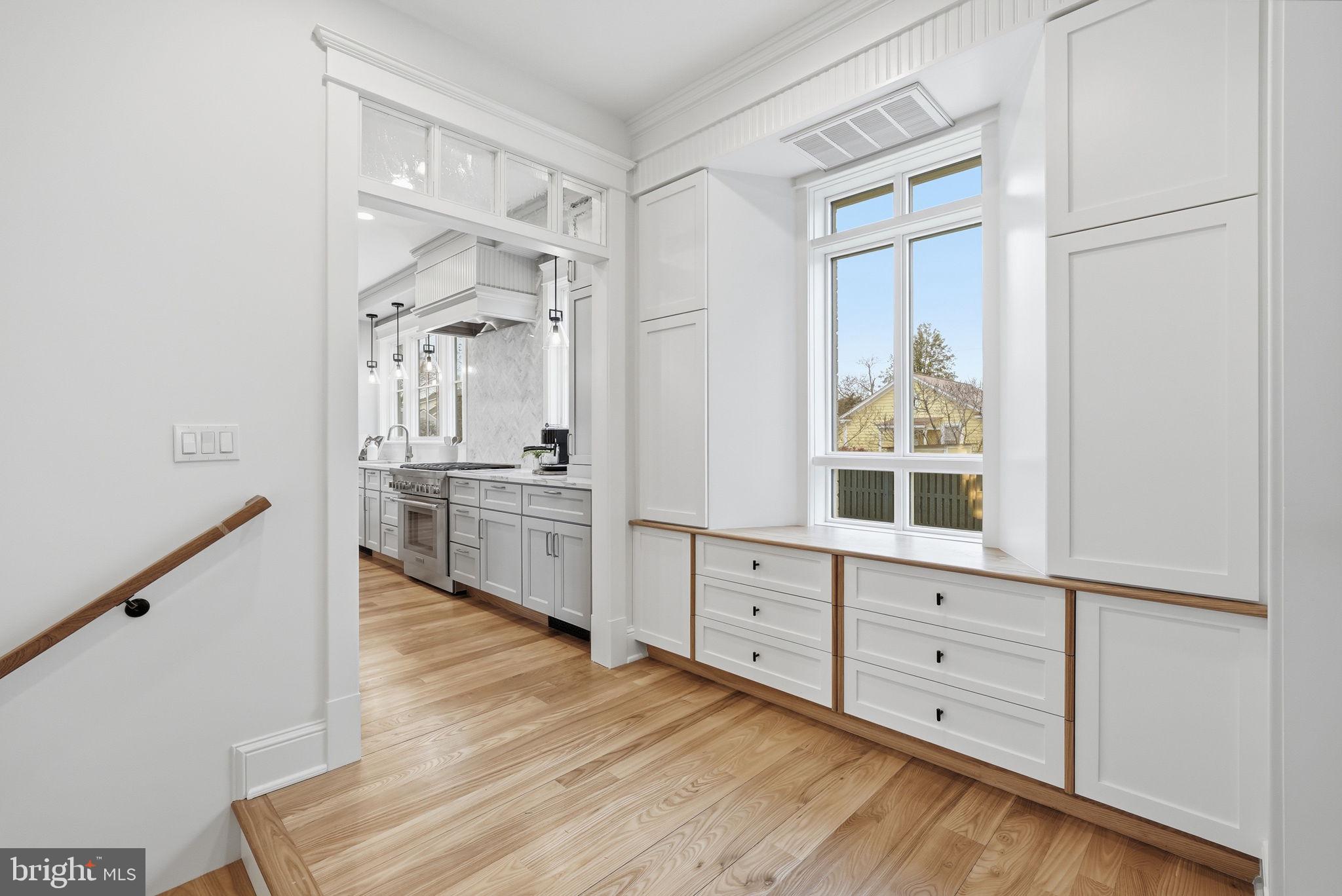 605 HILLTOP TERRACE