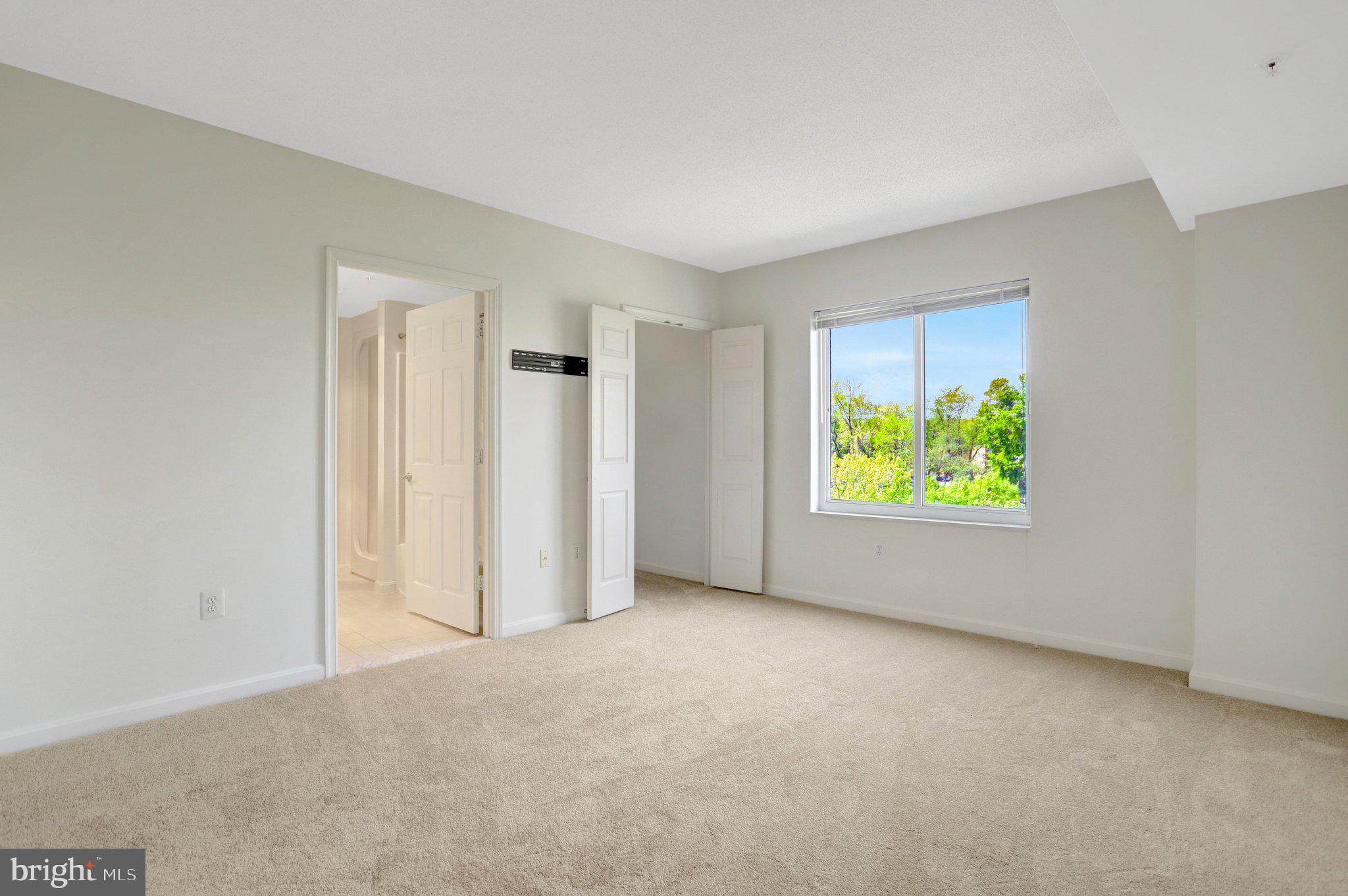 3101 N HAMPTON DRIVE 711