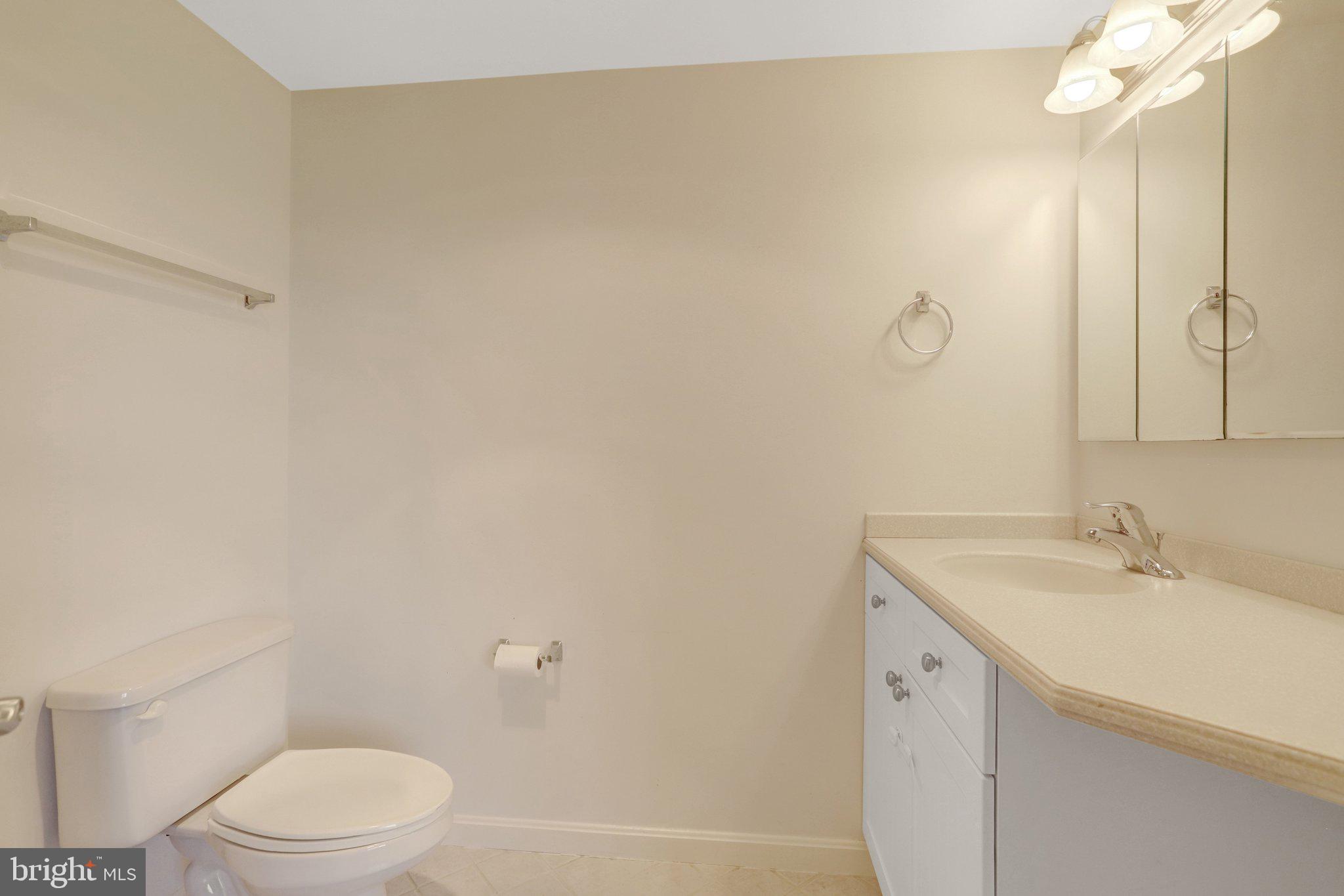 3101 N HAMPTON DRIVE 711