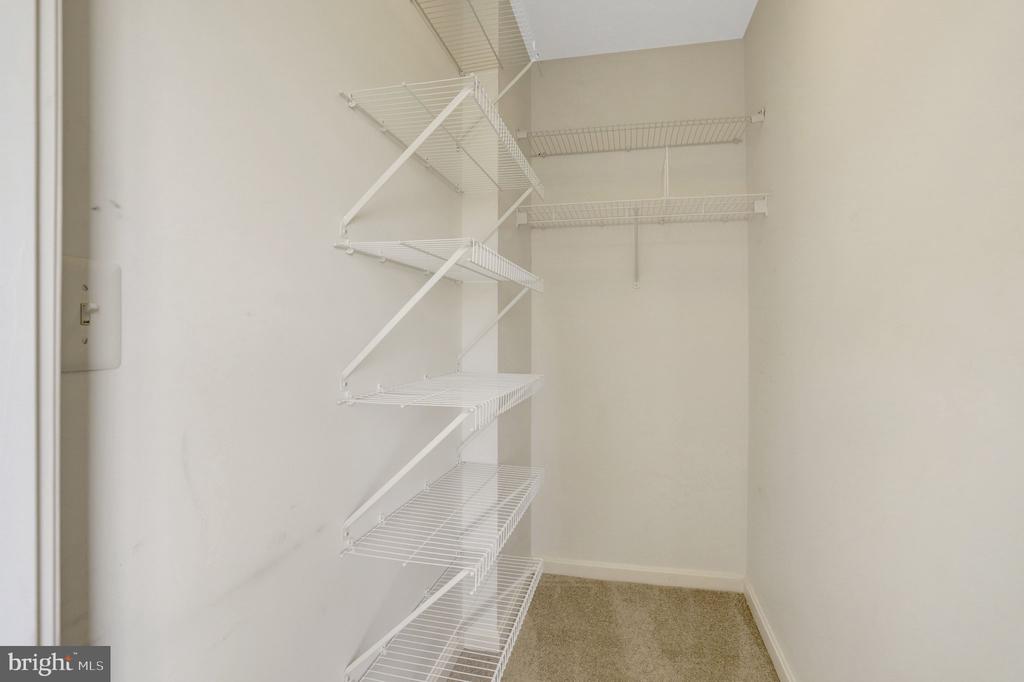 3101 N HAMPTON DRIVE 711