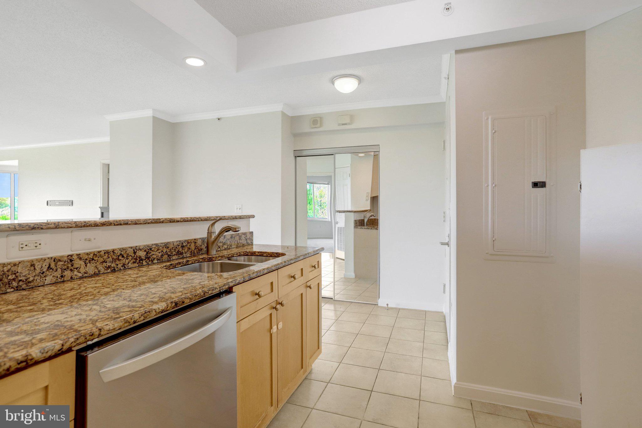 3101 N HAMPTON DRIVE 711