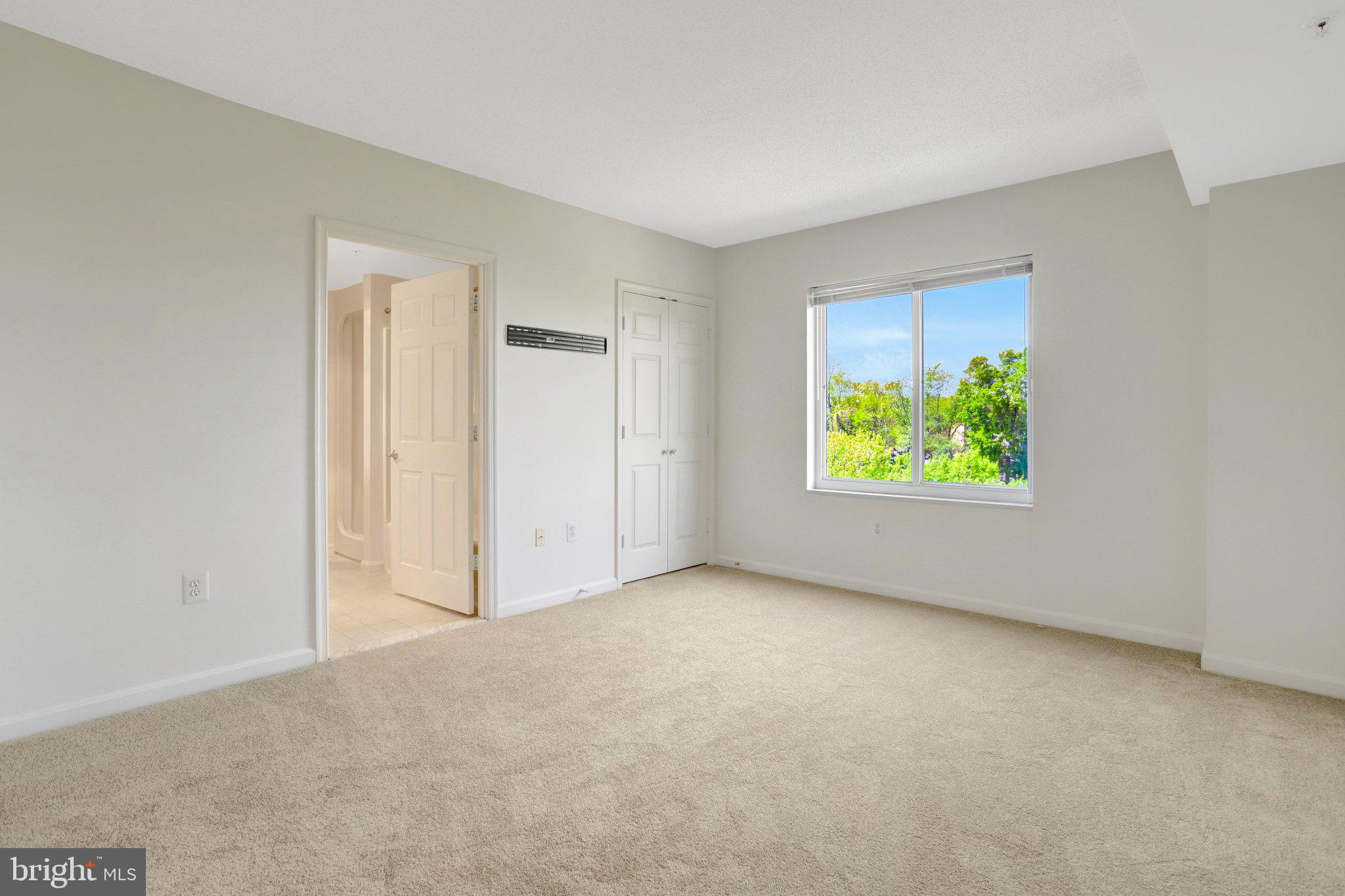 3101 N HAMPTON DRIVE 711