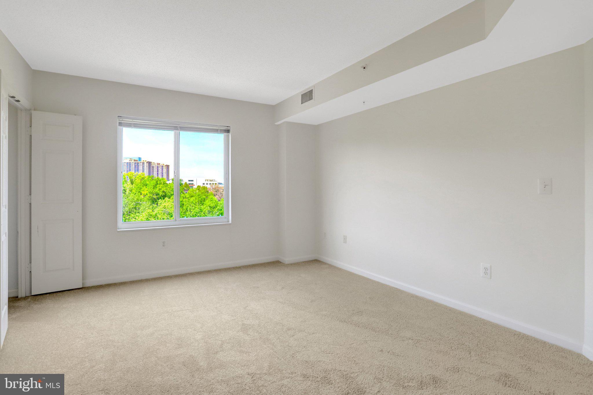 3101 N HAMPTON DRIVE 711