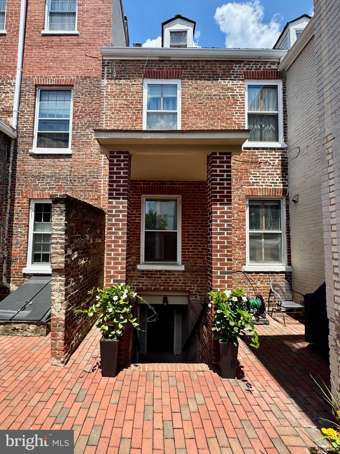 1016 PRINCE STREET