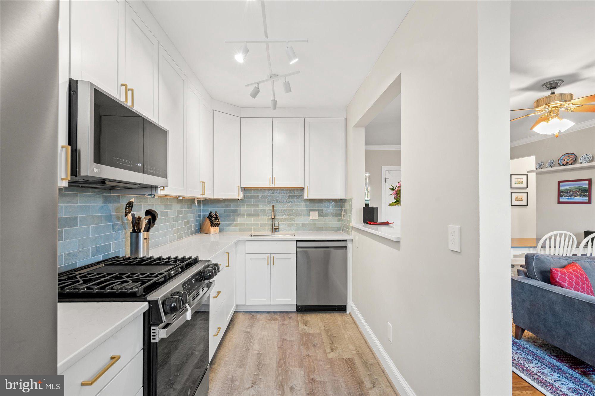 715 S WASHINGTON STREET A-36